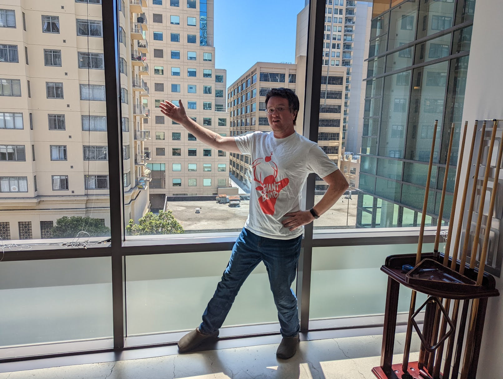 A Simple Deer - Short Sleeve